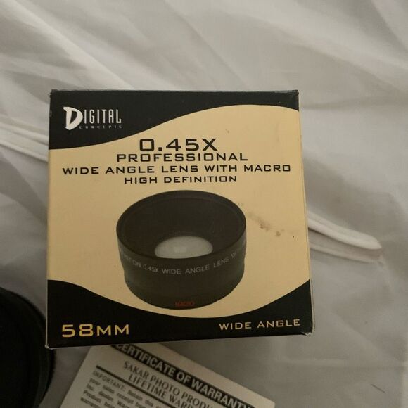 Digital 0.45X 58MM Professional Wide Angle Lens - Picture 2 of 6